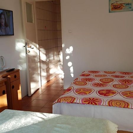 Wynajem Pokoi Hotel Kolobrzeg Ngoại thất bức ảnh