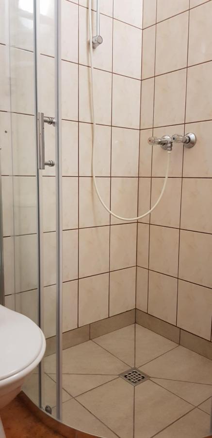 Wynajem Pokoi Hotel Kolobrzeg Ngoại thất bức ảnh