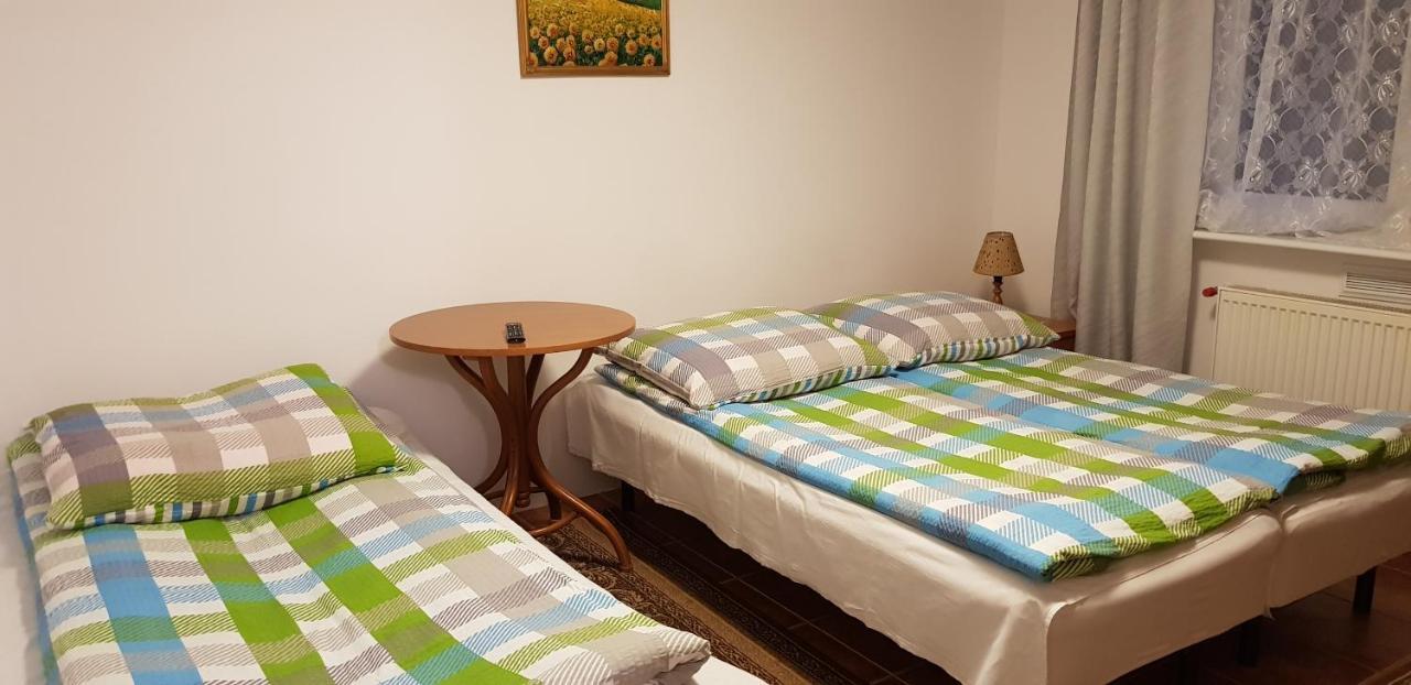 Wynajem Pokoi Hotel Kolobrzeg Ngoại thất bức ảnh