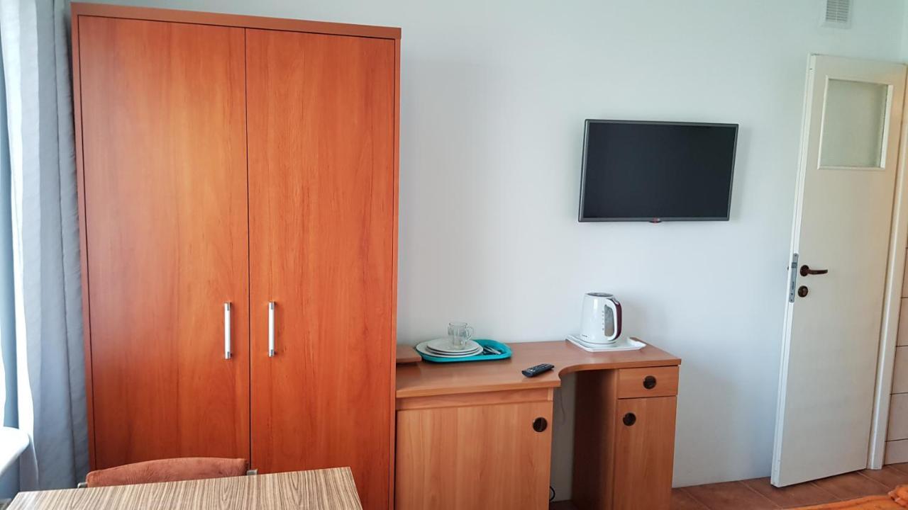 Wynajem Pokoi Hotel Kolobrzeg Ngoại thất bức ảnh